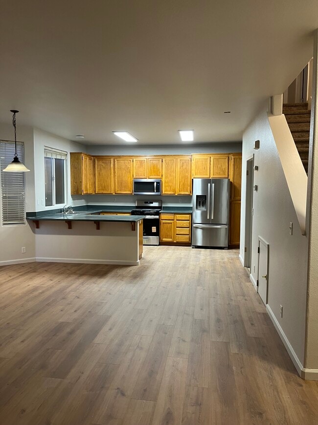 1358 Cadence Way in Santa Rosa, CA - Building Photo - Building Photo