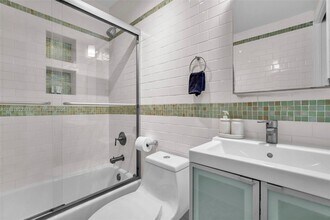 3671 SW 19th St in Miami, FL - Building Photo - Building Photo