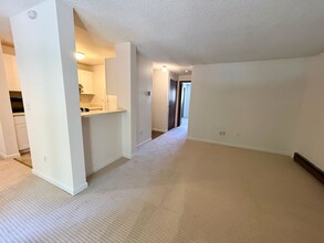 17535 150th Ct SE in Renton, WA - Foto de edificio - Building Photo