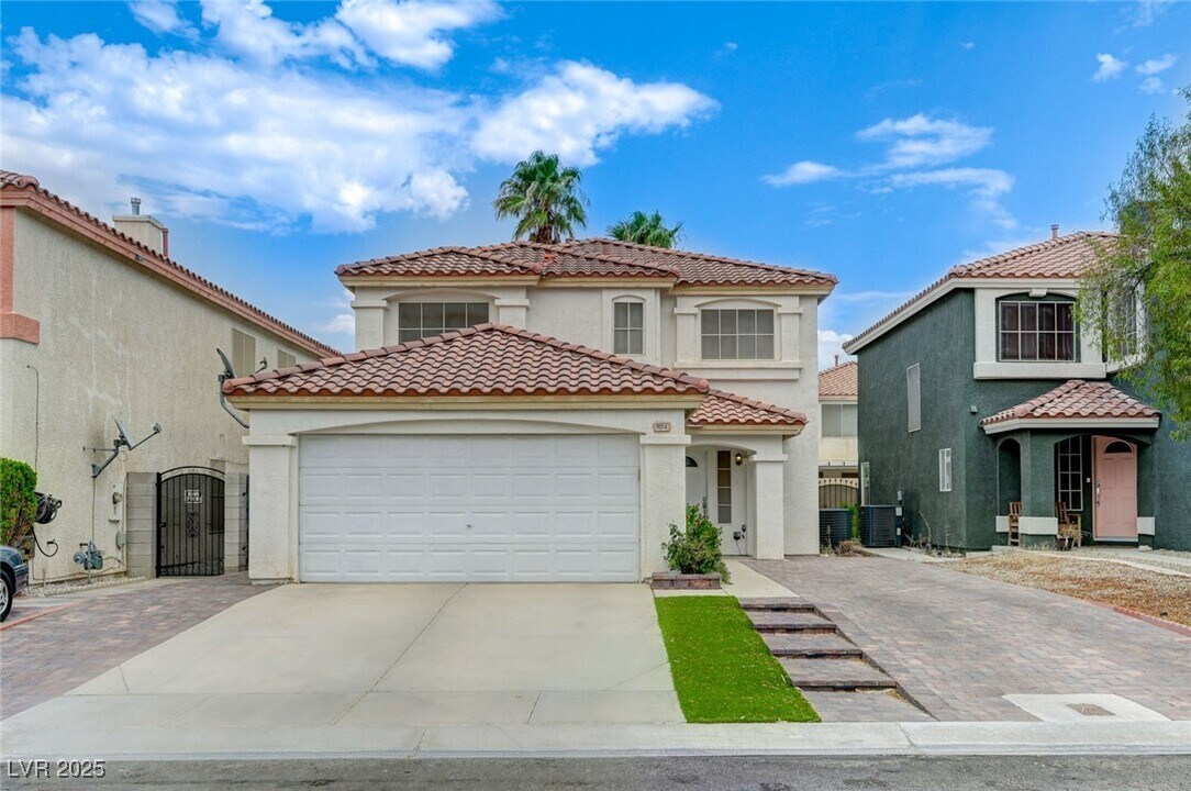 10204 Lemon Thyme St in Las Vegas, NV - Building Photo