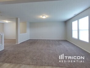 11361 N Creekside Dr in Monrovia, IN - Foto de edificio - Building Photo