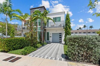 636 NE 8th St in Fort Lauderdale, FL - Building Photo - Building Photo