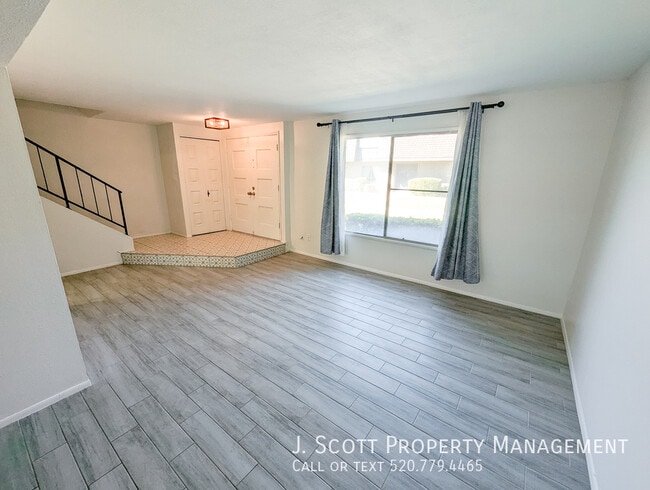 1618 E Dunbar Dr in Tempe, AZ - Building Photo - Building Photo