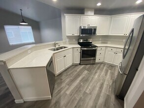 2173 Hammond Ave in Dupont, WA - Building Photo - Building Photo