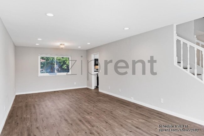 399 Avenida Manzanos in San Jose, CA - Building Photo - Building Photo