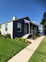 5975 W 86th Pl in Los Angeles, CA - Building Photo