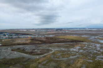 150 Tsawwassen in Delta, BC - Building Photo - Building Photo