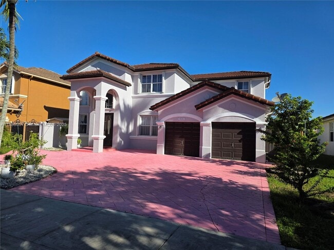 14843 SW 24th St in Miami, FL - Building Photo - Building Photo