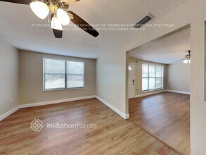 2640 Northland Rd in Mount Dora, FL - Foto de edificio - Building Photo