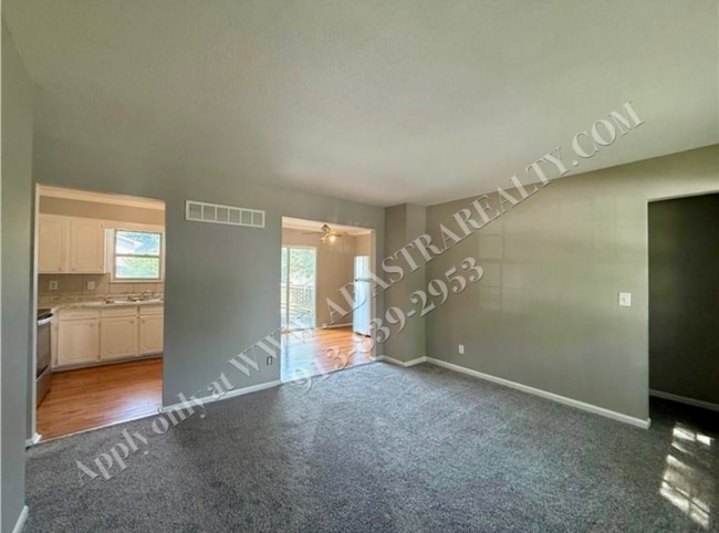 7718 E 90th Terrace in Kansas City, MO - Building Photo - Building Photo