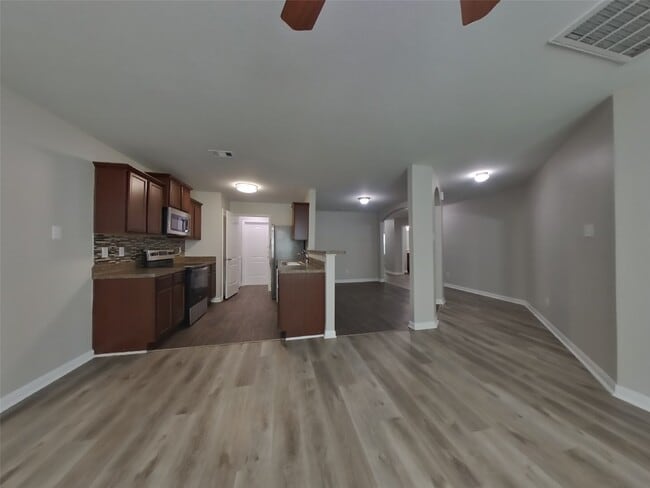 2906 Trawler Pl in Texas City, TX - Building Photo - Building Photo