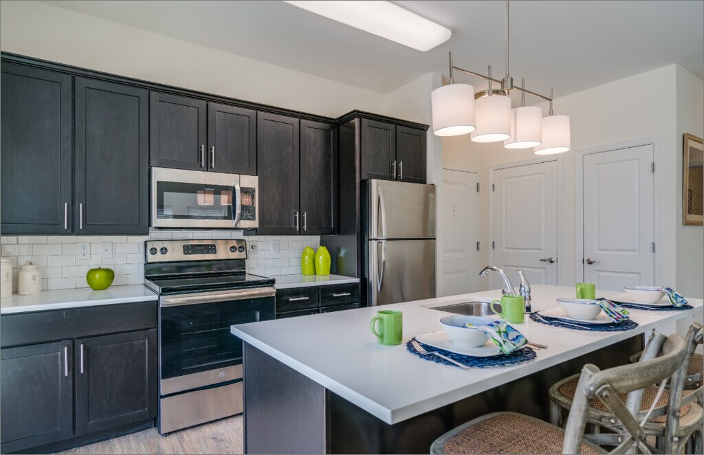 Fieldstone at Commack 55+ Apartments in Commack, NY