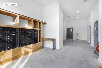 83-15 Parsons Blvd in Queens, NY - Building Photo - Building Photo