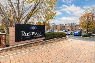Rushwood Apartments in Philadelphia, PA - Foto de edificio - Building Photo