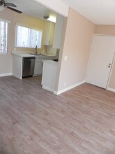 8602 Chapman Ave in Garden Grove, CA - Building Photo - Building Photo