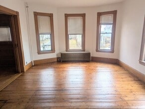 417 Cliff St in St Johnsbury, VT - Building Photo - Building Photo