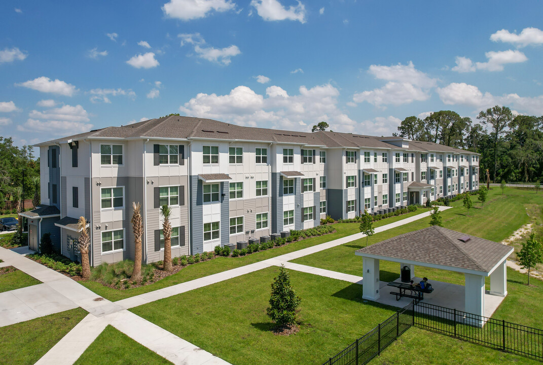 Durham Place in Orlando, FL - Building Photo