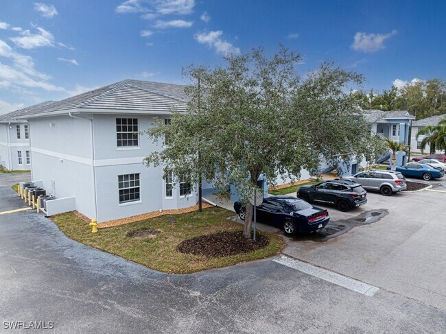 8416 Bernwood Cove Loop in Ft. Myers, FL - Building Photo - Building Photo