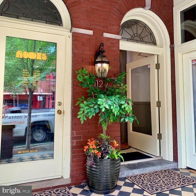 property at 112 N Prince St