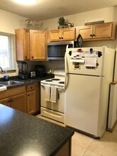 10321 W North Ave in Wauwatosa, WI - Building Photo - Building Photo