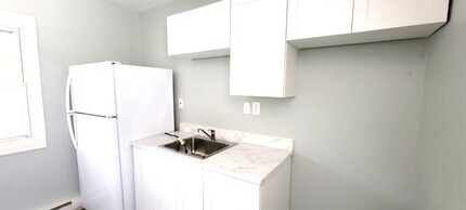 11559 Beckford Ave in Princess Anne, MD - Building Photo - Building Photo