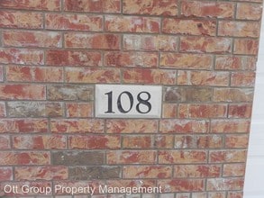 108 E Truman Ave-Unit -Unit B in Copperas Cove, TX - Building Photo - Building Photo