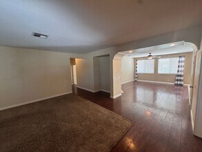 1838 Plainfield Way in Corona, CA - Building Photo - Building Photo