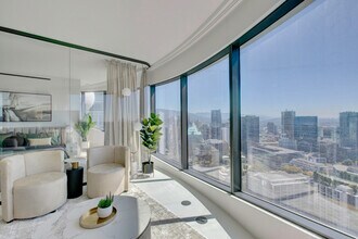 1033 Nelson St. in Vancouver, BC - Building Photo - Building Photo