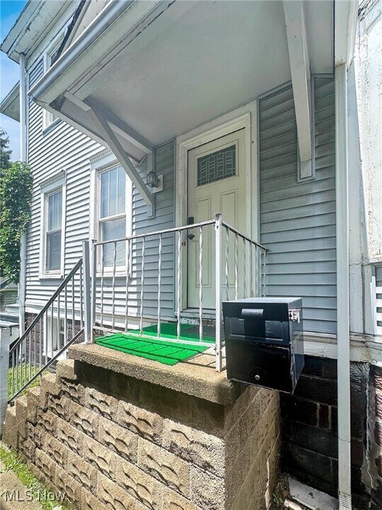 3409 Chapline St in Wheeling, WV - Building Photo