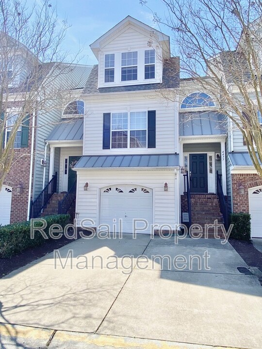4477 Leamore Square Rd in Virginia Beach, VA - Building Photo