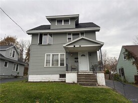 483 Pleasantview Ave in Syracuse, NY - Building Photo