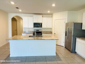 519 Old Country SE Rd in Grant Valkaria, FL - Building Photo - Building Photo