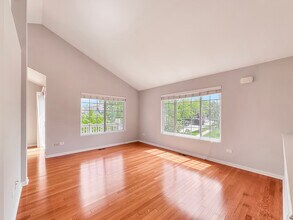 3381 Cameron Dr in Elgin, IL - Building Photo - Building Photo