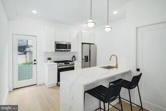 3957 Wyalusing Ave in Philadelphia, PA - Building Photo - Building Photo