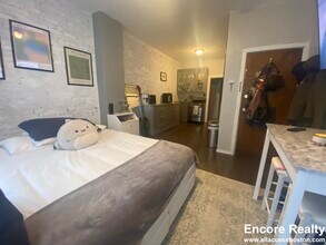 40 Anderson St, Unit 4 in Boston, MA - Building Photo - Building Photo