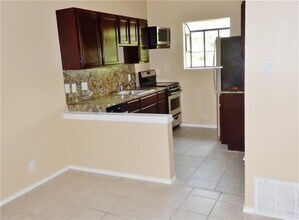 3206 King St in Austin, TX - Building Photo - Building Photo