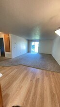 1400-1402 SW Kokanee Ln in Grants Pass, OR - Building Photo - Building Photo