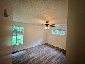 5787 Cedar Bay Dr in Millington, TN - Building Photo - Building Photo