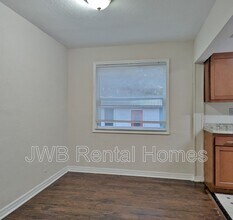 6357 Bartholf Ave in Jacksonville, FL - Building Photo - Building Photo
