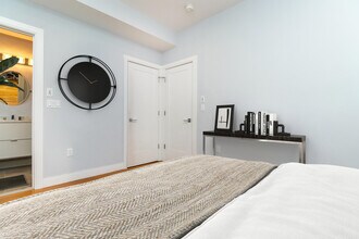275 Old Colony Ave, Unit #12 in Boston, MA - Building Photo - Building Photo