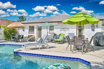 572 105th Ave N in Naples, FL - Building Photo - Building Photo