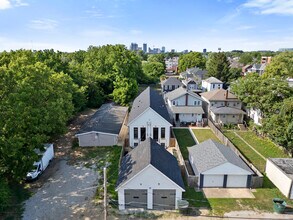 43 W Markison Ave in Columbus, OH - Building Photo - Building Photo