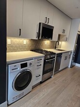 71 Border St, Unit 101 in Boston, MA - Building Photo - Building Photo