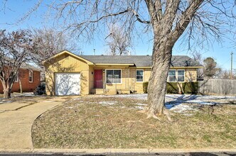 2501 Ashley Dr in The Village, OK - Building Photo - Building Photo