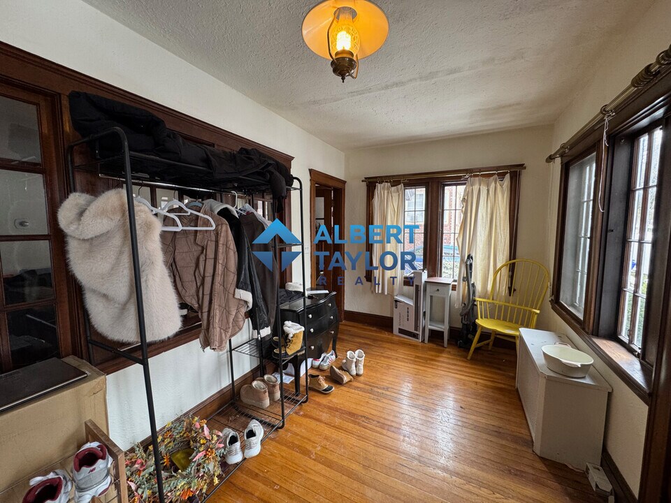 44 Kirkwood Rd, Unit 44 in Boston, MA - Building Photo