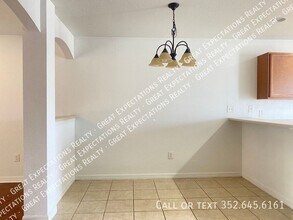 10561 SE 67 Ct in Belleview, FL - Building Photo - Building Photo