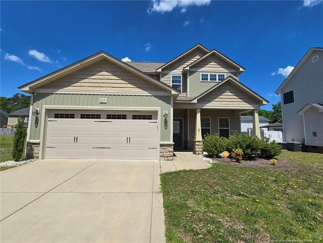 1735 Cherrypoint Dr in Fayetteville, NC - Building Photo - Building Photo