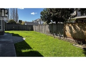 9531 Gormond Rd in Richmond, BC - Building Photo - Building Photo