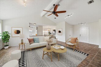 2739 Amaranth Dr in Houston, TX - Building Photo - Building Photo