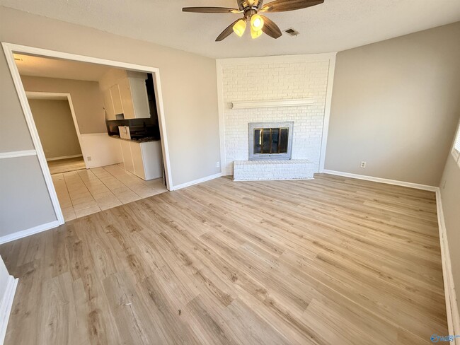 14011 Mariellen Rd SW in Huntsville, AL - Building Photo - Building Photo